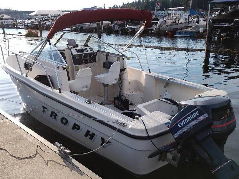 2000 Bayliner, dovoz USA — foto 1 | AMECAR 2000 Bayliner, dovoz USA — foto 1