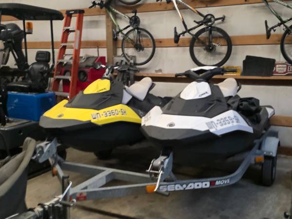 2015 Sea-Doo, dovoz USA — foto 1