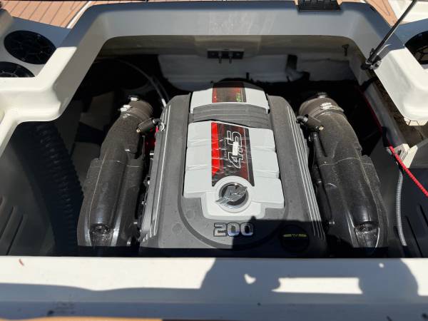 2018 Sea Ray, dovoz USA — foto 8 z 8