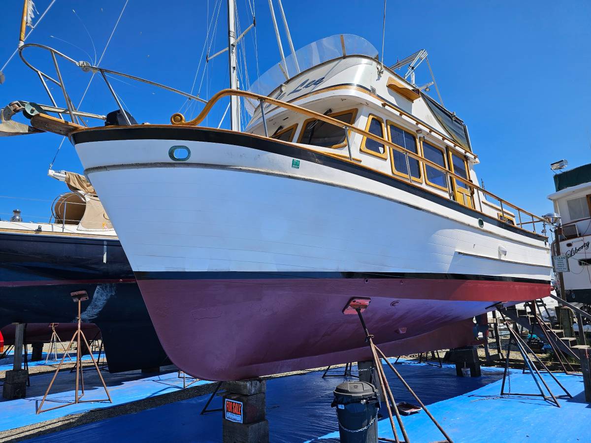 1977 36ft Puget Trawler, dovoz USA — foto 1 | AMECAR 1977 36ft Puget Trawler, dovoz USA — foto 1