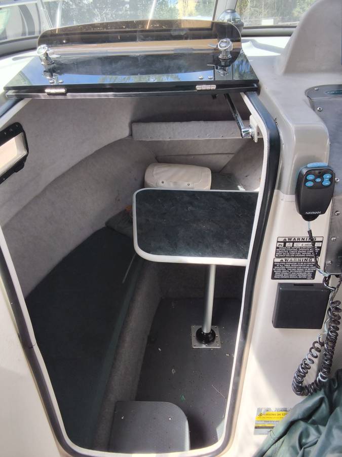 2006 Bayliner, dovoz USA — foto 10 z 12