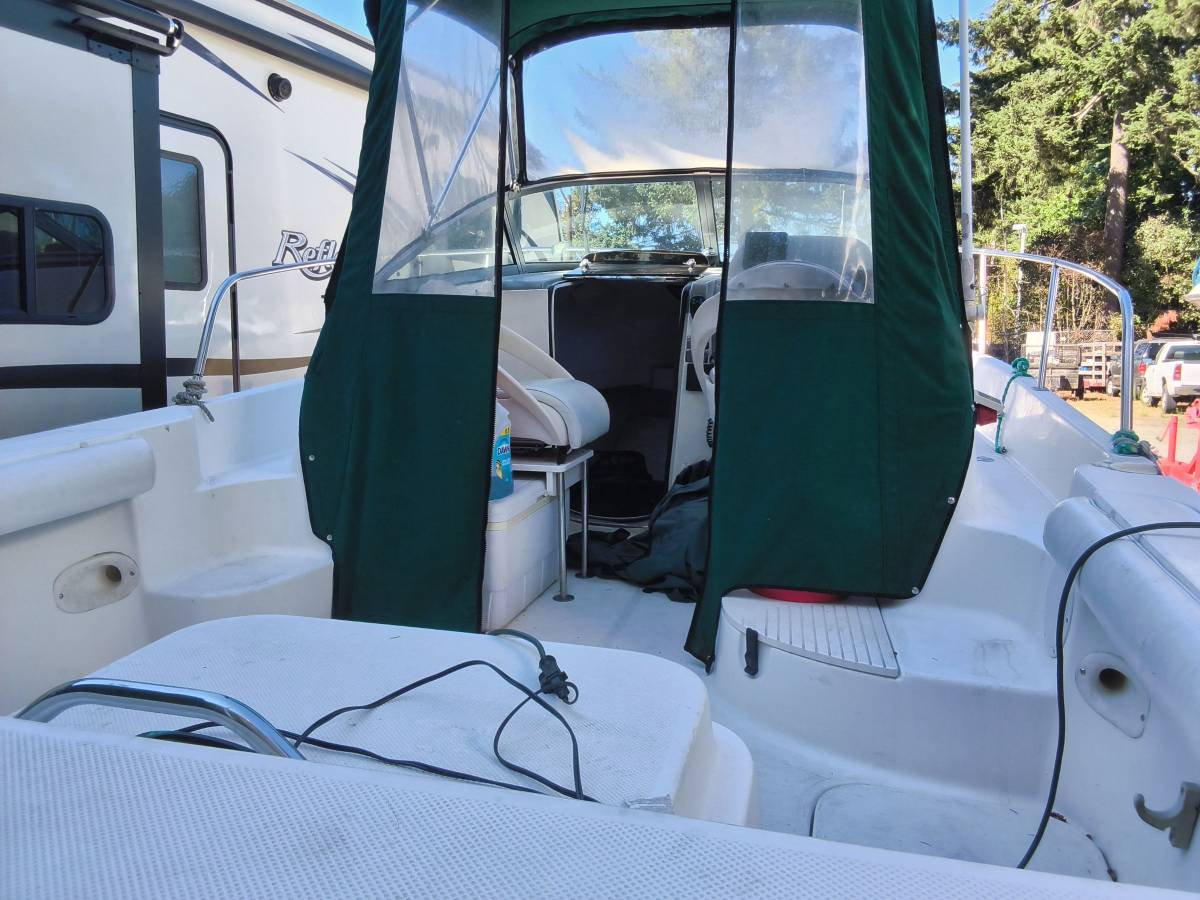 2006 Bayliner, dovoz USA — foto 7 z 12