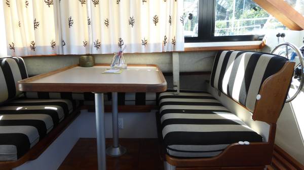 Bayliner, dovoz USA — foto 8 z 12