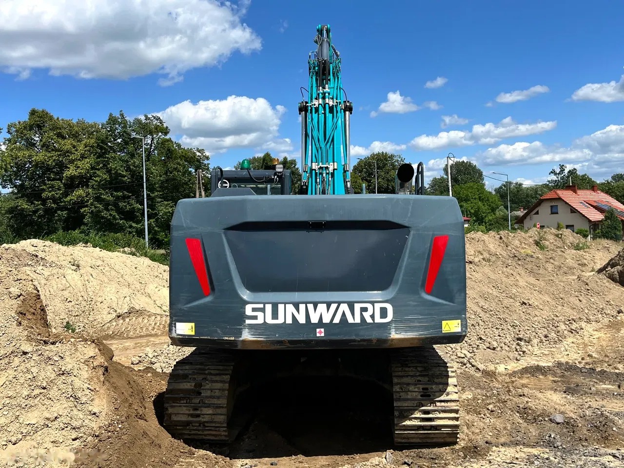 2024 Sunward SWE215F, 589 mth, dovoz Skladom v EÚ — foto 10 z 12