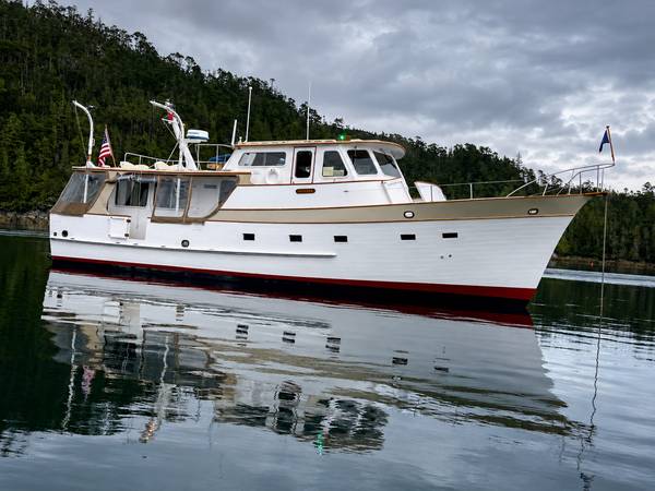Boston Whaler, dovoz USA — foto 1 | AMECAR Boston Whaler, dovoz USA — foto 1