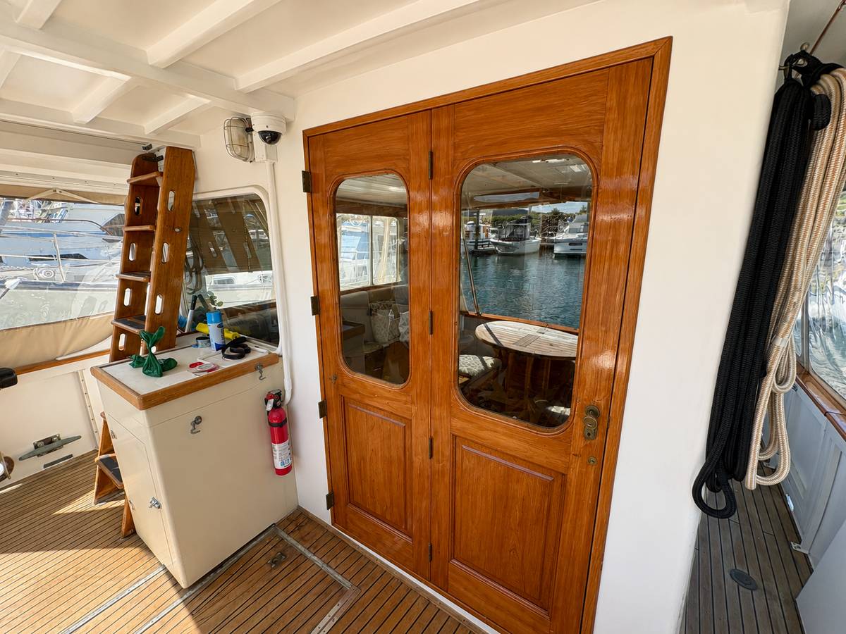 Boston Whaler, dovoz USA — foto 10 z 12