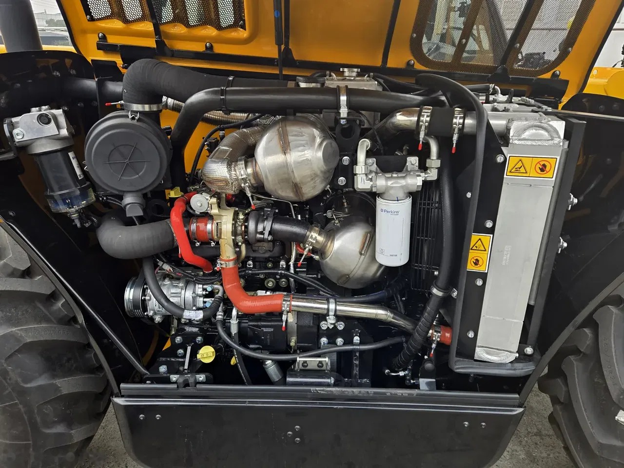 2026 Lonking LGT4207, dovoz Skladom v EÚ — foto 14 z 16