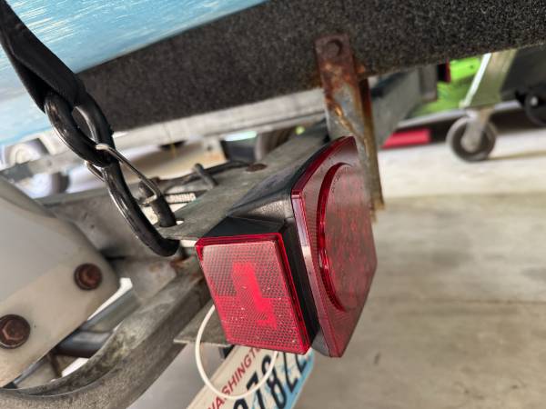 Boston Whaler, dovoz USA — foto 10 z 12