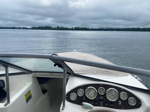 Bayliner, dovoz USA — foto 5 z 6