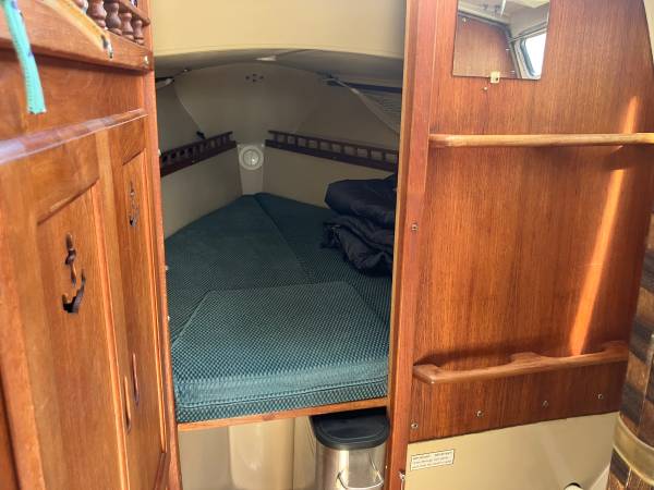 Catalina, dovoz USA — foto 12 z 12