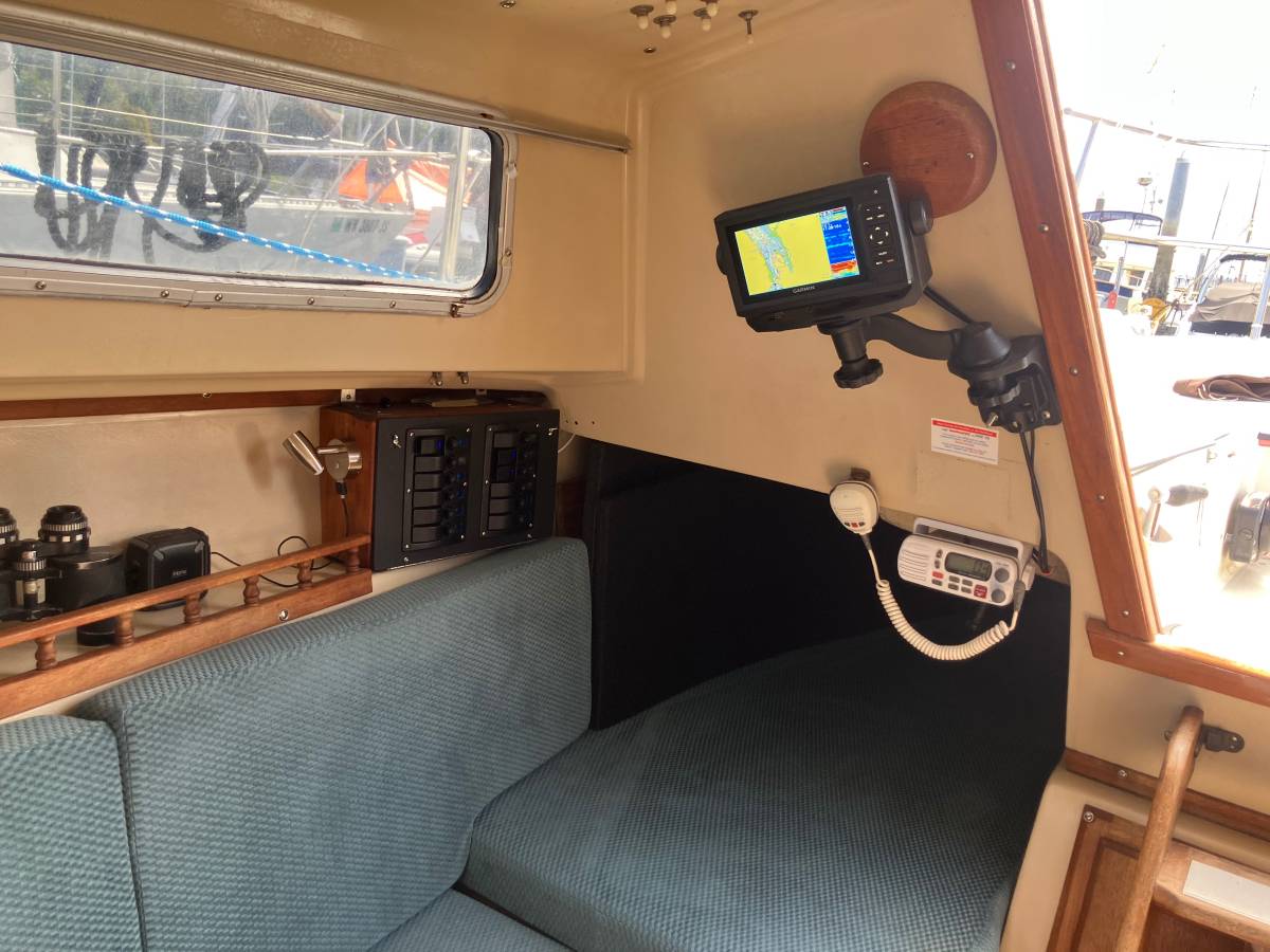 Catalina, dovoz USA — foto 8 z 12