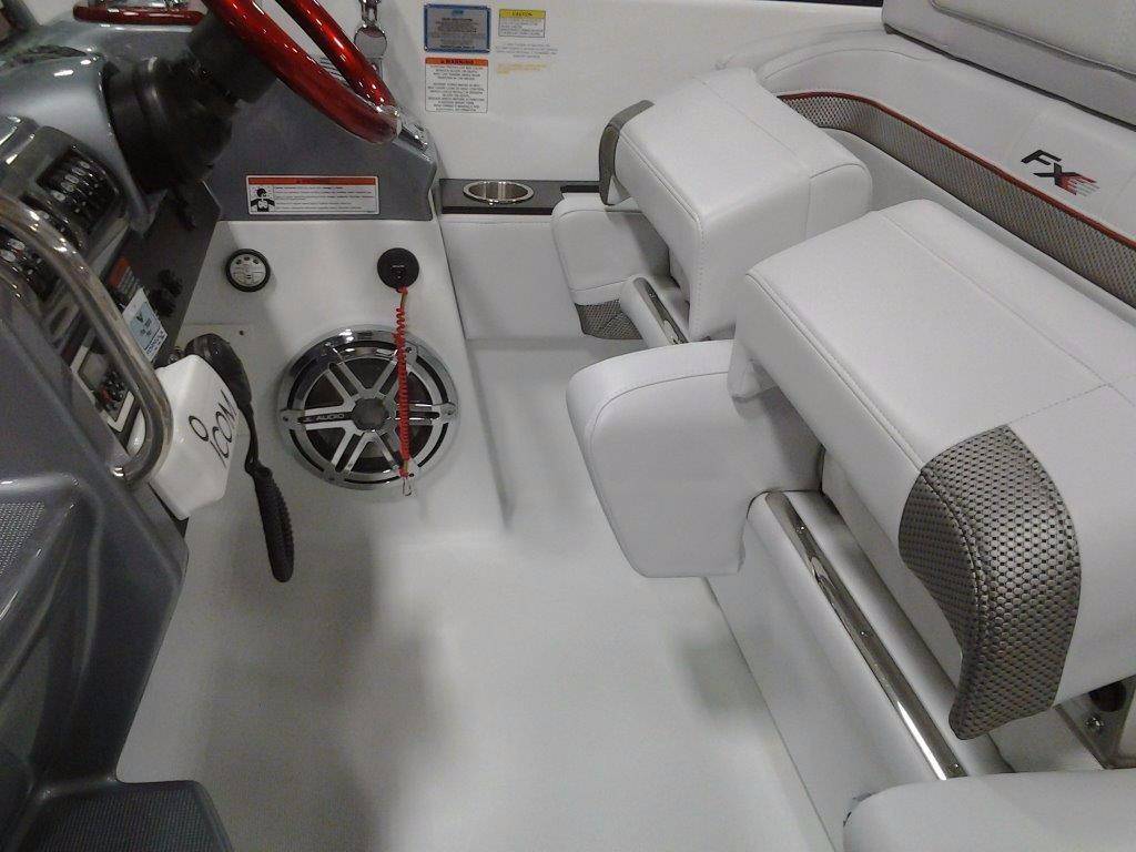 2015 Formula, dovoz USA — foto 8 z 12