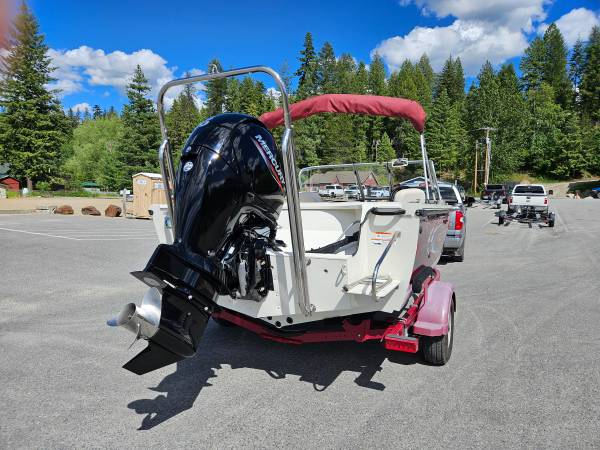 2011 Crestliner, dovoz USA — foto 2 z 7