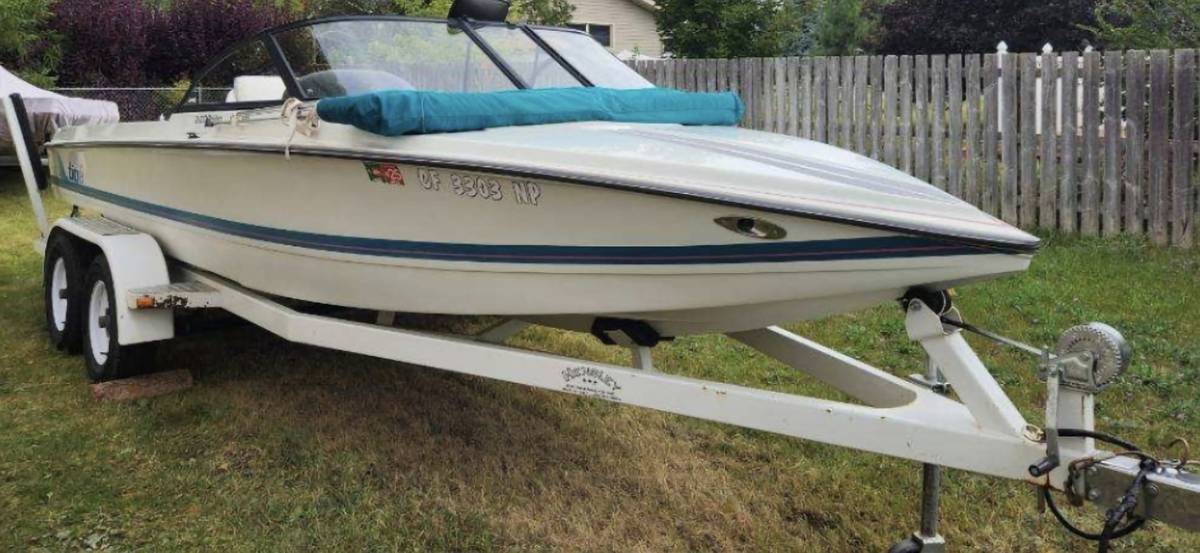 1995 Tige, dovoz USA — foto 2 z 12