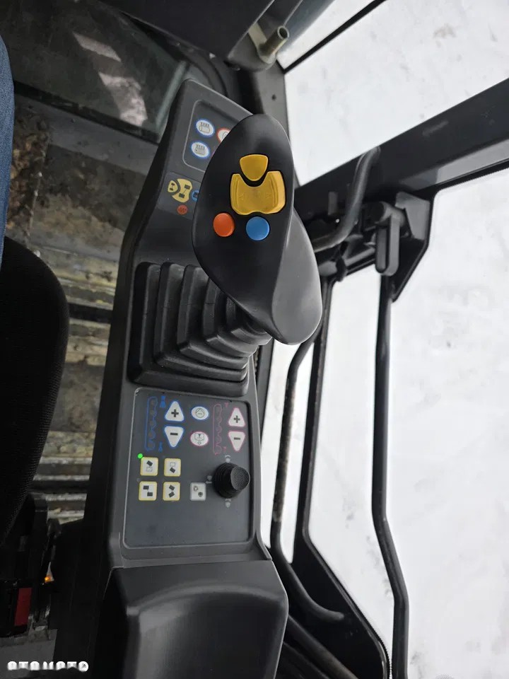 2017 Hamm DV+90i VO-S, 6 465 mth, dovoz Skladom v EÚ — foto 14 z 17