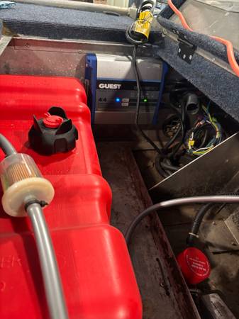 1986 Tracker, dovoz USA — foto 12 z 12