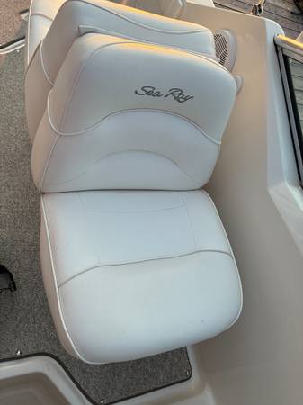 2008 Sea Ray, dovoz USA — foto 5 z 12