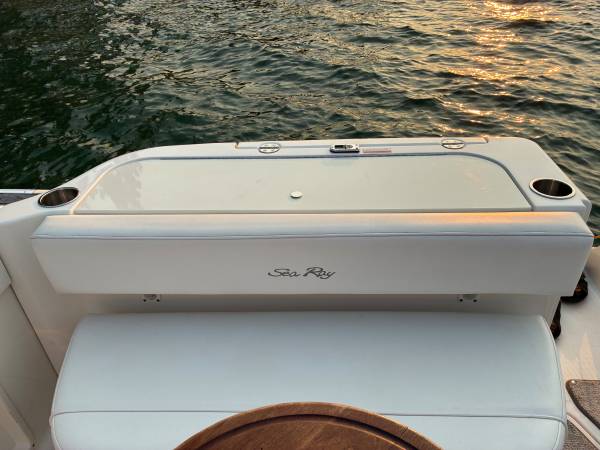 2008 Sea Ray, dovoz USA — foto 6 z 12
