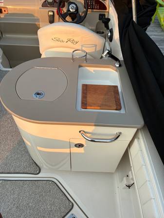 2008 Sea Ray, dovoz USA — foto 7 z 12
