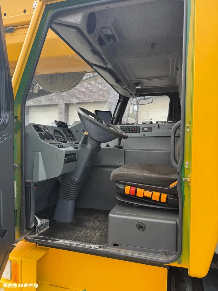 2009 Grove GMK 3055, 17 000 mth, dovoz Skladom v EÚ — foto 11 z 15