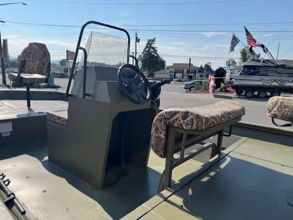 Lowe, dovoz USA — foto 6 z 12