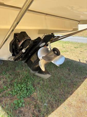 1998 Bayliner, dovoz USA — foto 3 z 10