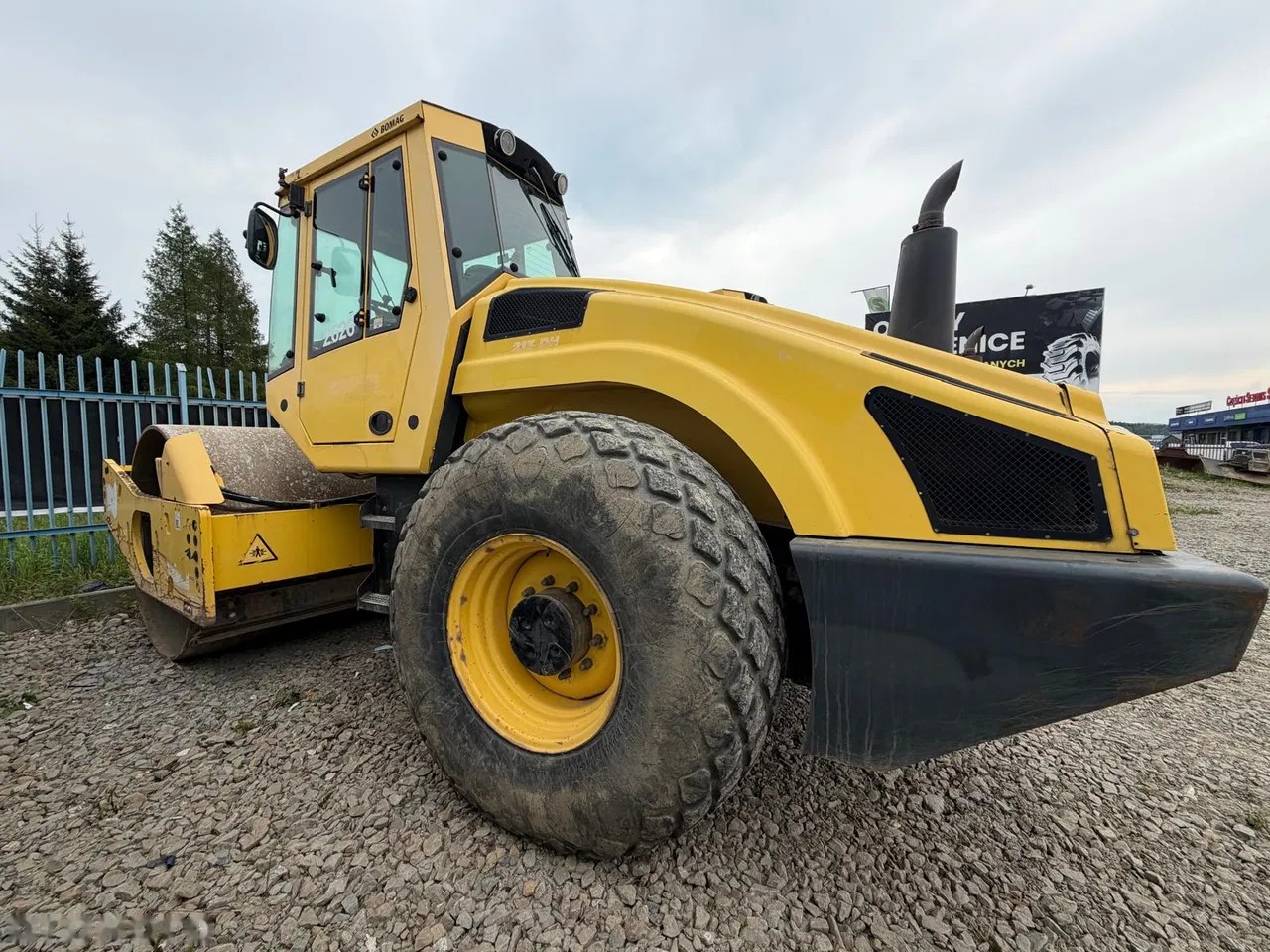 2013 Bomag BW213-DH4, 4 712 mth, dovoz Skladom v EÚ — foto 2 z 4