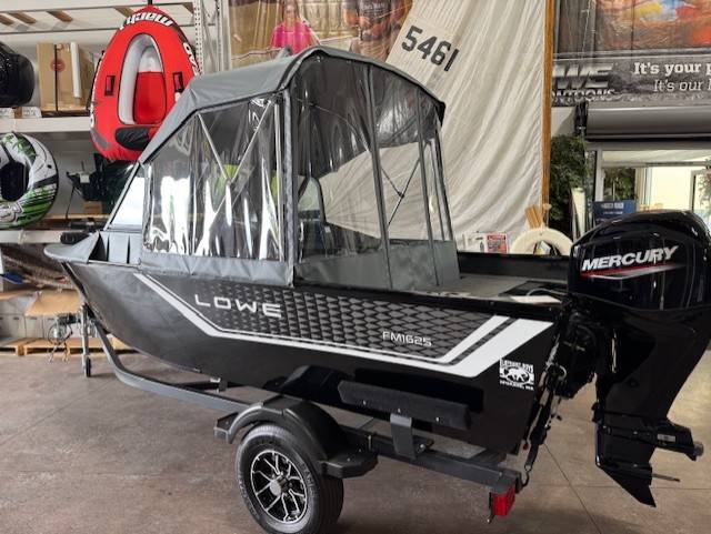 2026 Lowe, dovoz USA — foto 11 z 12