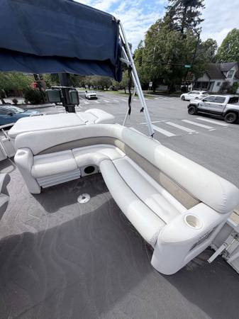 2005 Crestliner, dovoz USA — foto 5 z 11