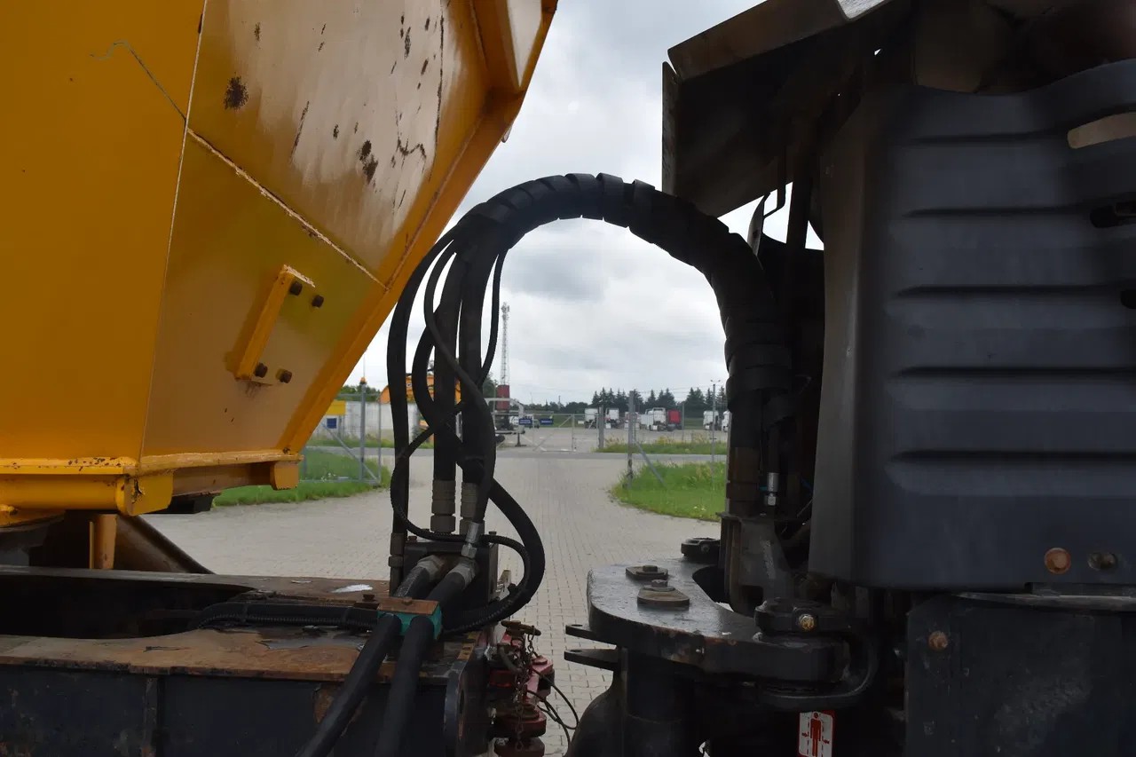 2006 JCB 722, 1 185 mth, dovoz Skladom v EÚ — foto 12 z 20