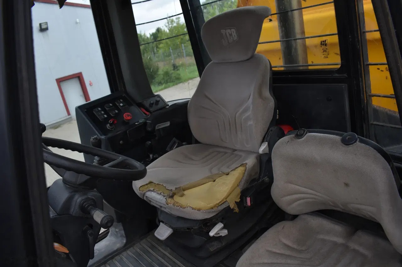 2006 JCB 722, 1 185 mth, dovoz Skladom v EÚ — foto 13 z 20