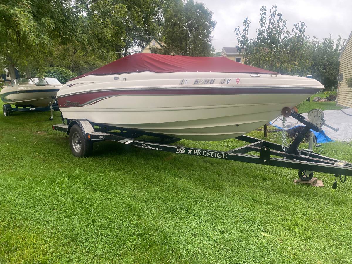 2004 Chaparral, dovoz USA — foto 4 z 12