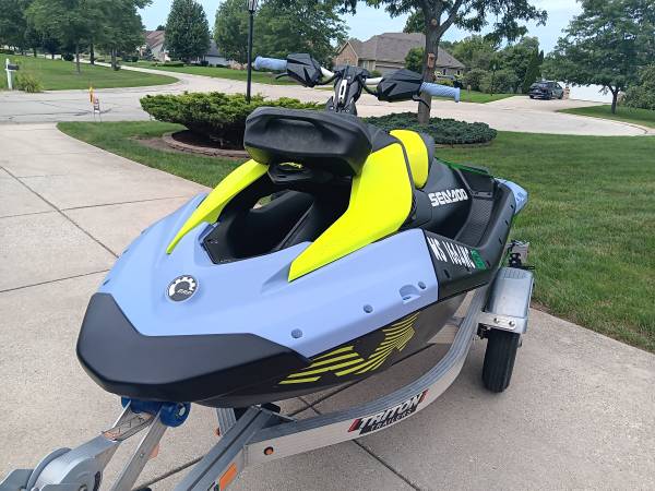 2024 Sea-Doo, dovoz USA — foto 1 | AMECAR 2024 Sea-Doo, dovoz USA — foto 1