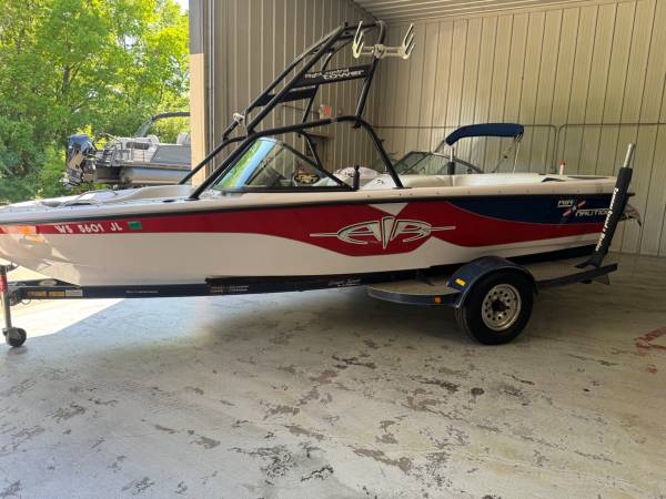 Nautique, dovoz USA — foto 4 z 11