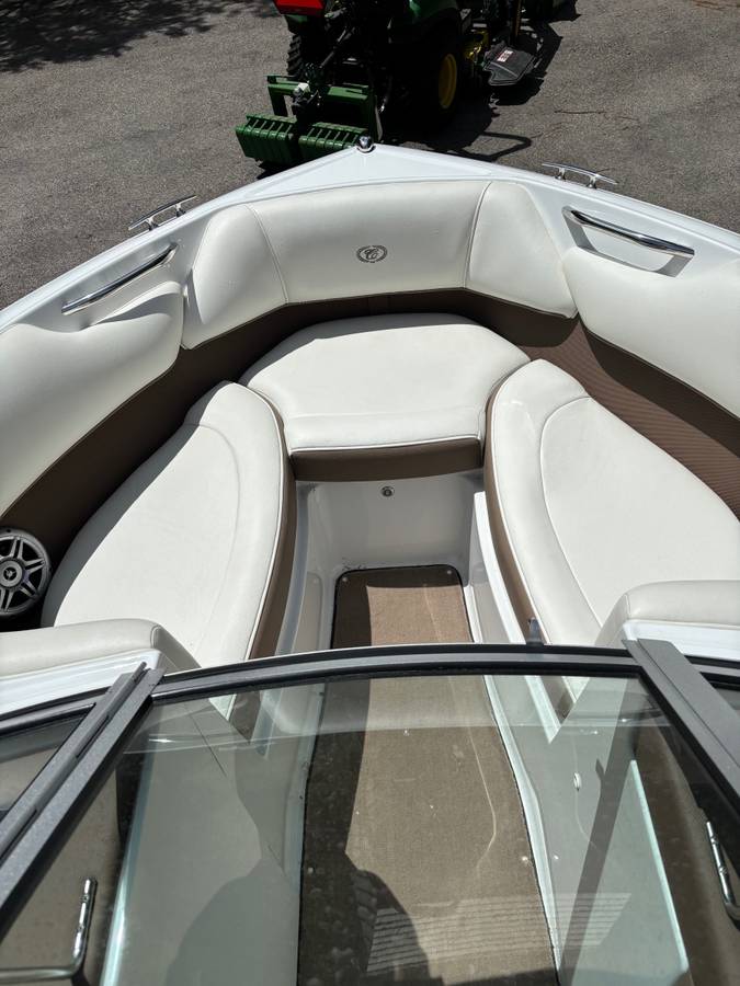 2011 Cobalt, dovoz USA — foto 5 z 8