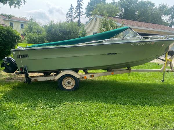 Sea Ray, dovoz USA — foto 3 z 12