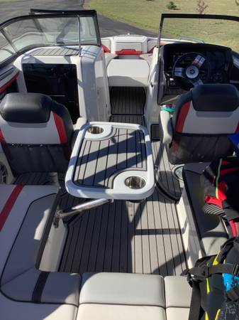 2018 Yamaha, dovoz USA — foto 12 z 12