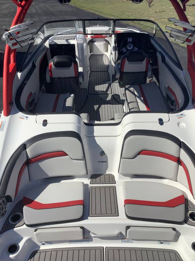 2018 Yamaha, dovoz USA — foto 3 z 12