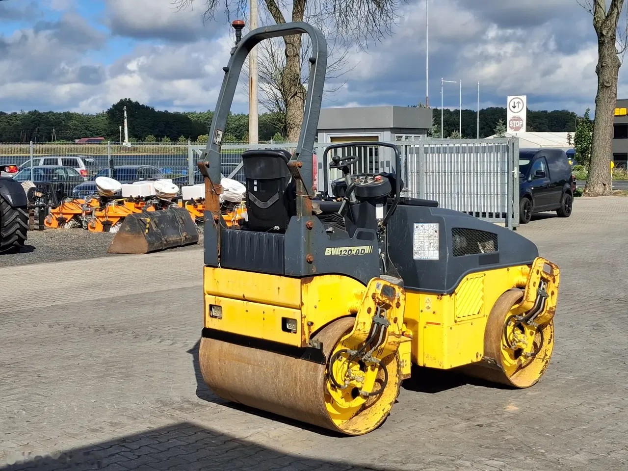 2013 Bomag BW 120 AD-4, 1 320 mth, dovoz Skladom v EÚ — foto 4 z 10