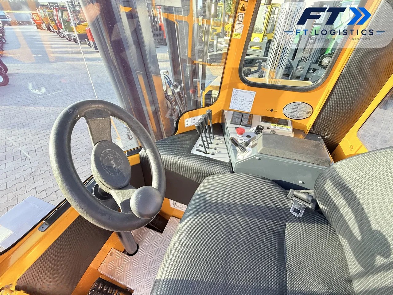 2011 Combilift WÓZEK, 4 946 mth, dovoz Skladom v EÚ — foto 12 z 24