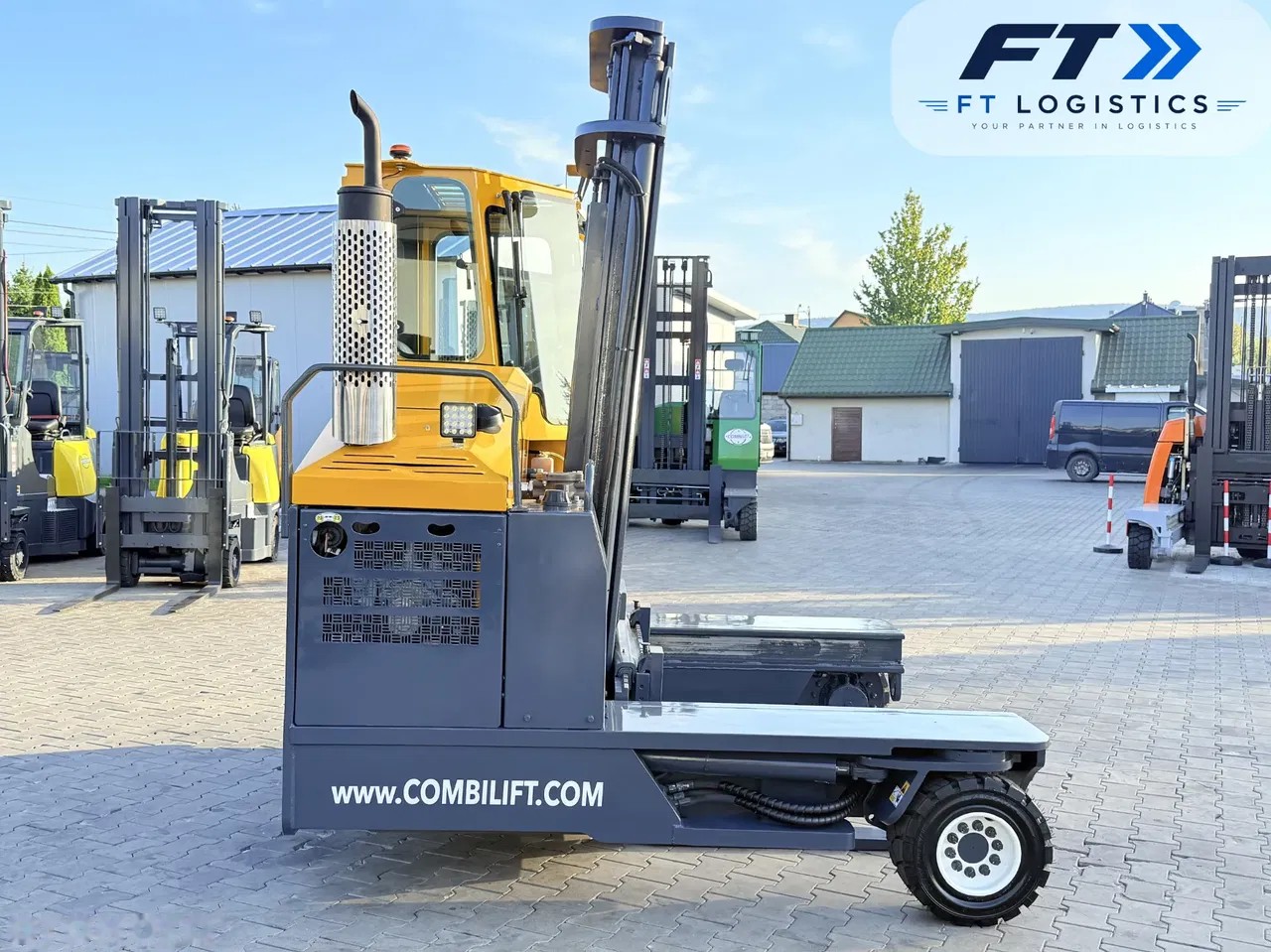 2011 Combilift WÓZEK, 4 946 mth, dovoz Skladom v EÚ — foto 4 z 24