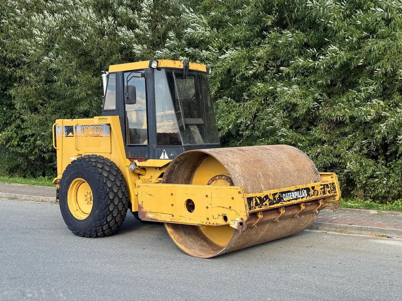 1998 Caterpillar, 2 600 mth, dovoz Skladom v EÚ — foto 1