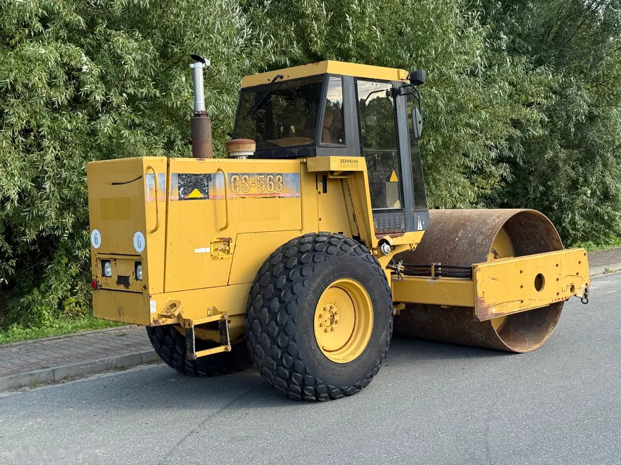 1998 Caterpillar, 2 600 mth, dovoz Skladom v EÚ — foto 11 z 15