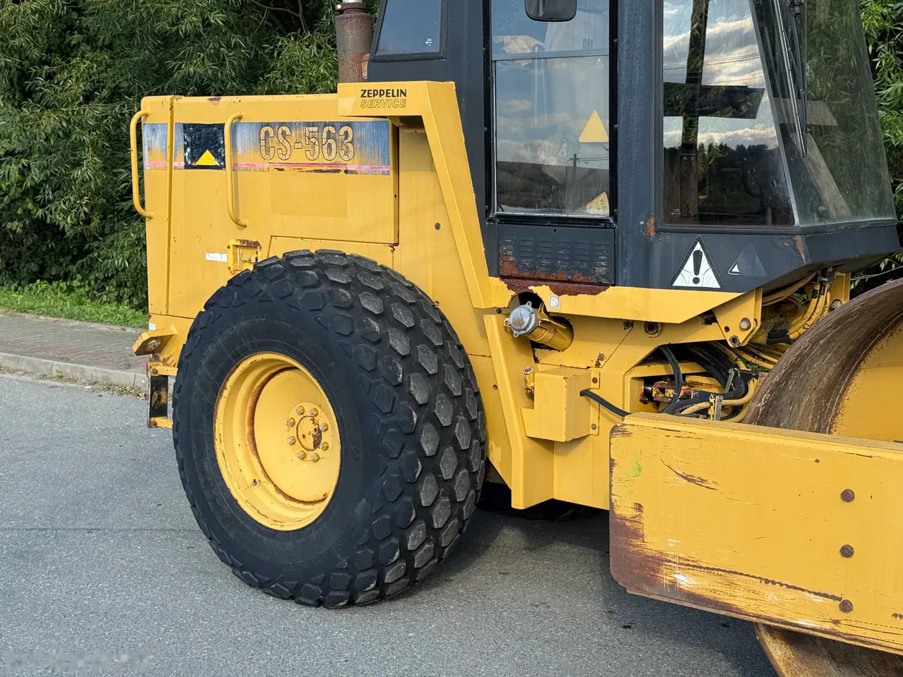 1998 Caterpillar, 2 600 mth, dovoz Skladom v EÚ — foto 6 z 15