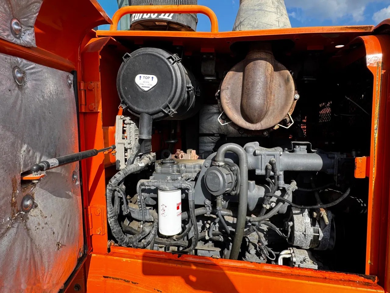2013 Doosan DL, 10 000 mth, dovoz Skladom v EÚ — foto 12 z 24