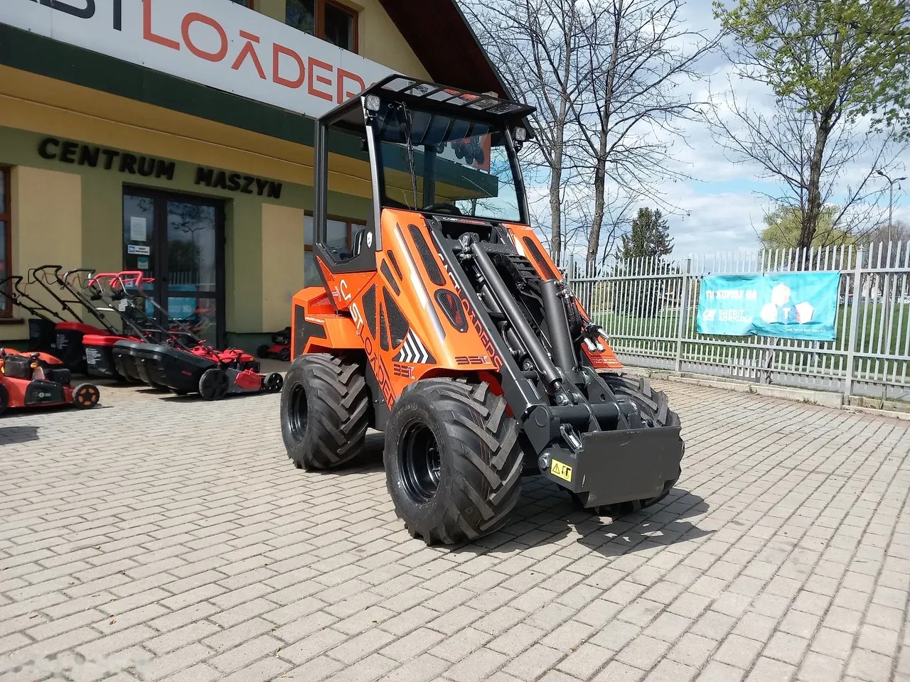 2026 Cast 33Tlx, 2 mth, dovoz Skladom v EÚ — foto 1