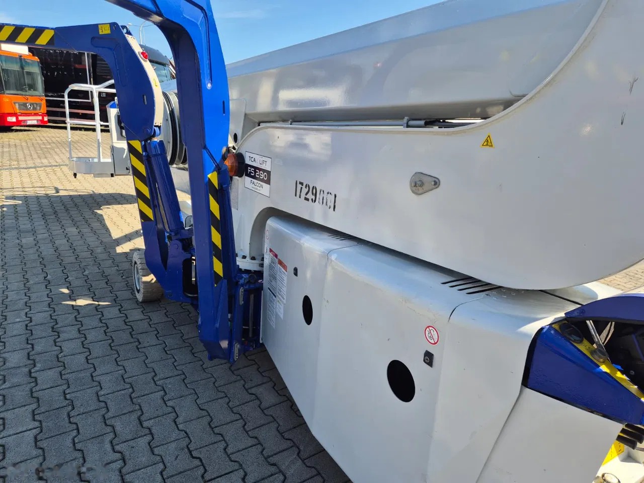 2014 JLG INNY, 100 mth, dovoz Skladom v EÚ — foto 13 z 24