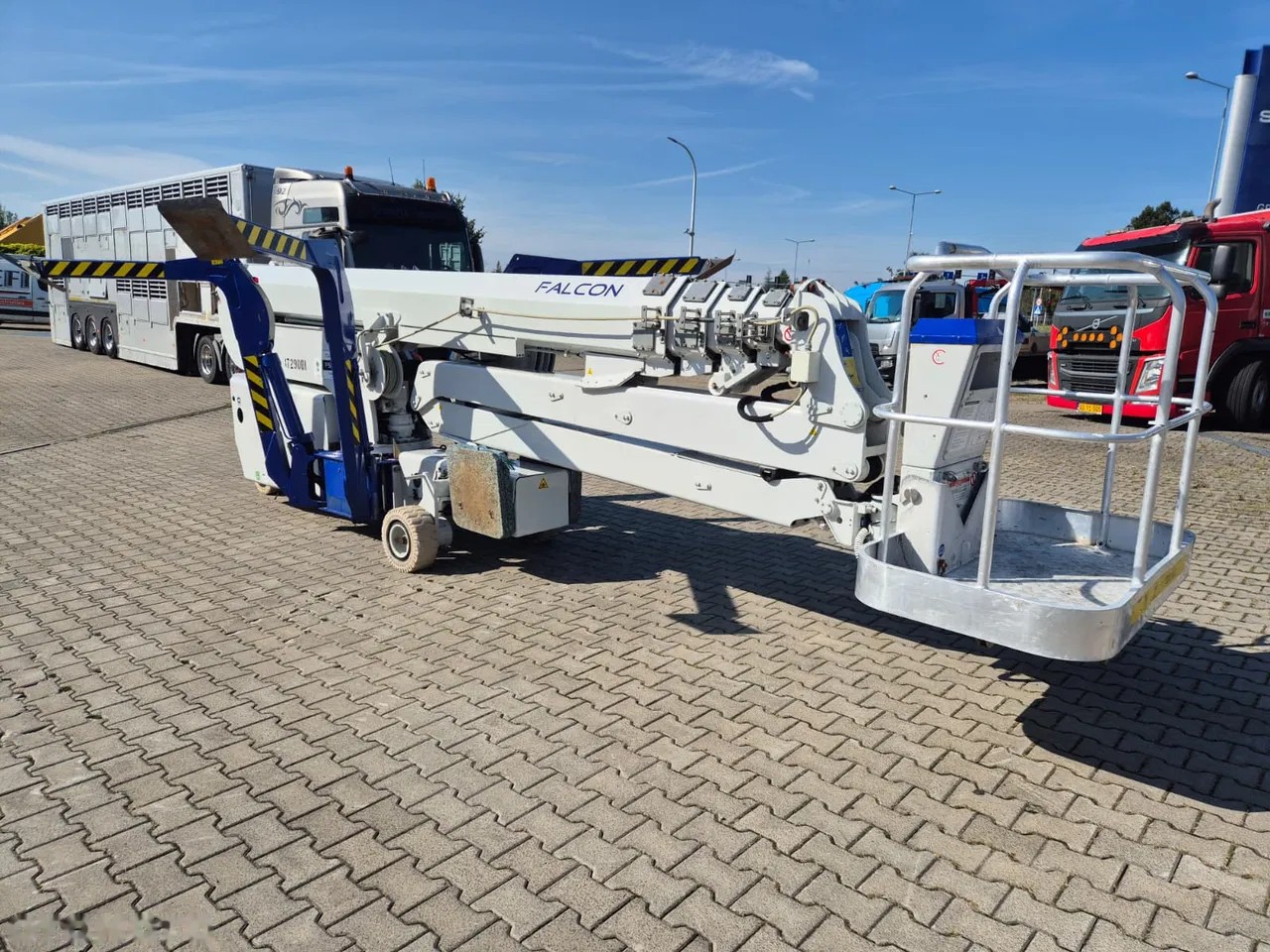 2014 JLG INNY, 100 mth, dovoz Skladom v EÚ — foto 5 z 24