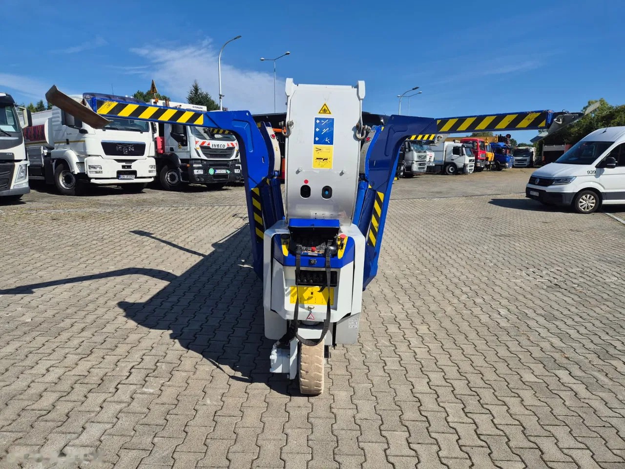 2014 JLG INNY, 100 mth, dovoz Skladom v EÚ — foto 9 z 24