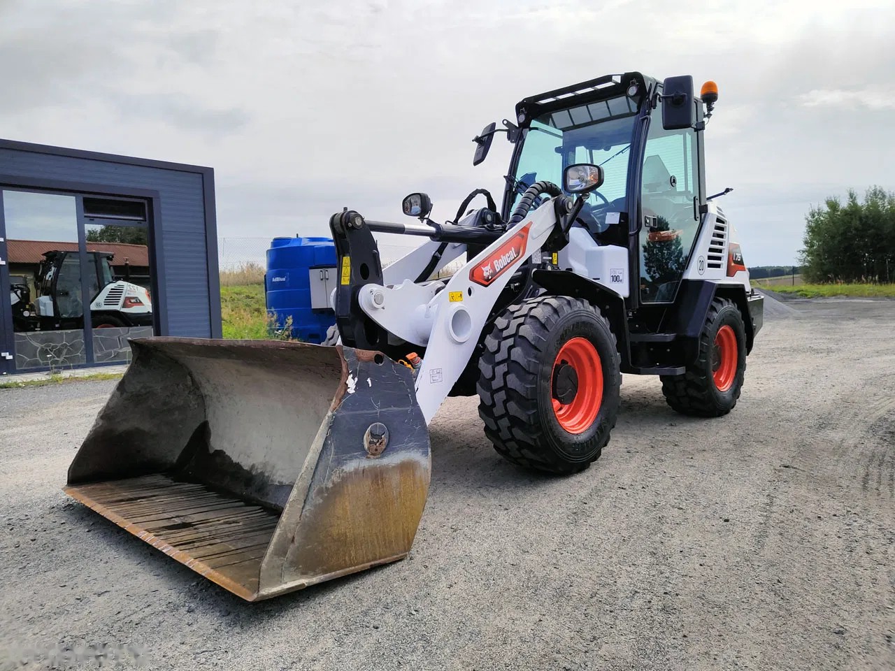 2023 Bobcat L75, 1 777 mth, dovoz Skladom v EÚ — foto 1 | AMECAR 2023 Bobcat L75, 1 777 mth, dovoz Skladom v EÚ — foto 1